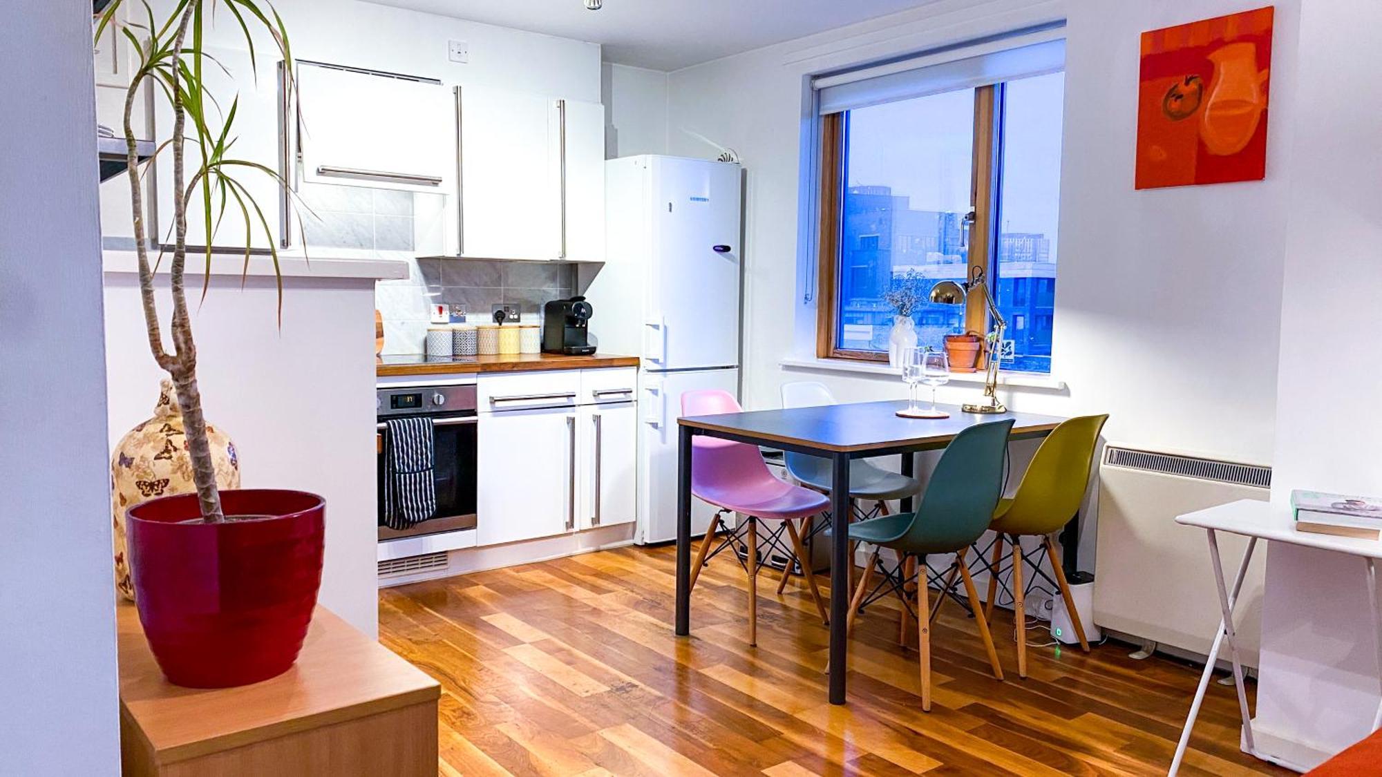 2 Bed Shoreditch Home With Parking Londra Esterno foto