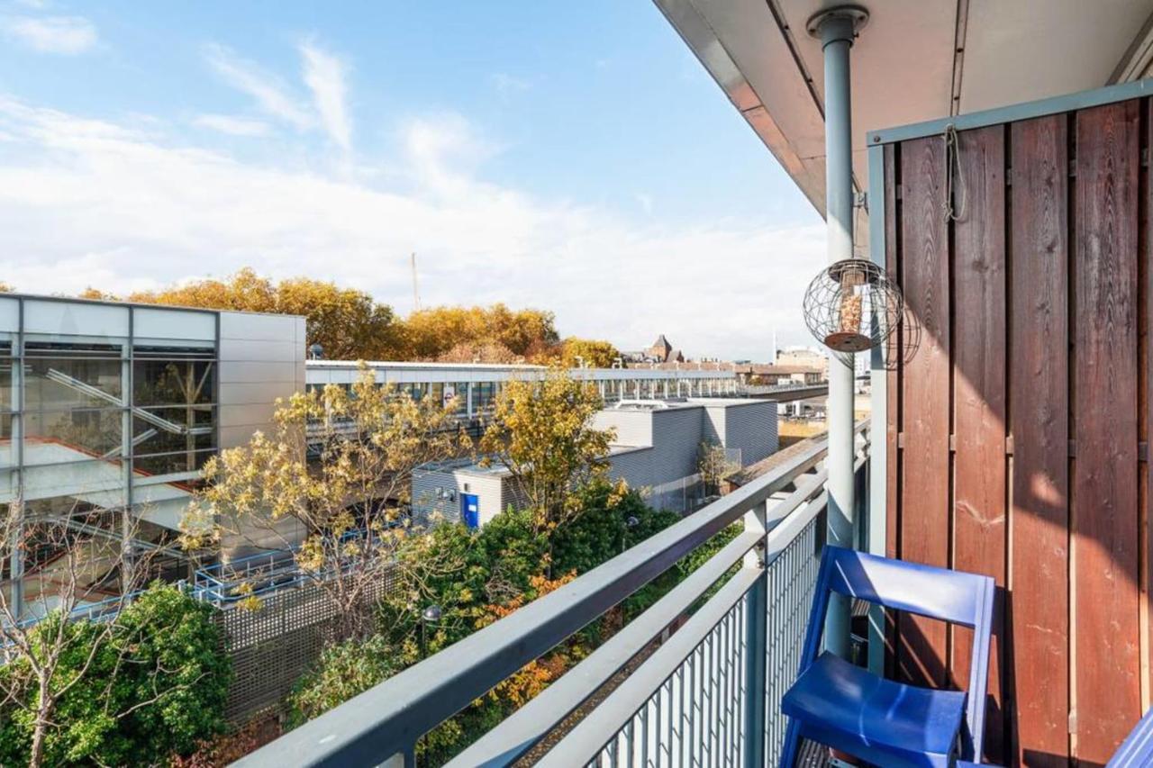 2 Bed Shoreditch Home With Parking Londra Esterno foto